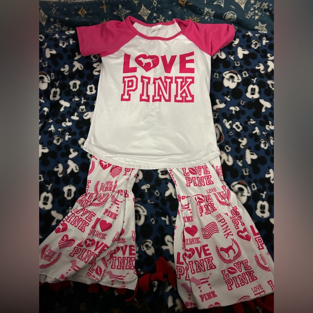 Girls Size 4T Love Pink 2 piece Set